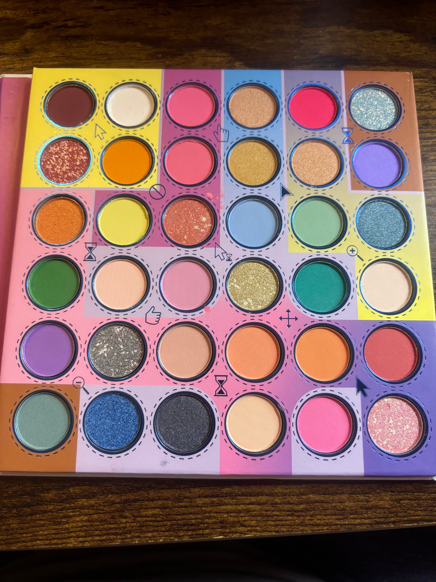 Amor Ex 72 color Eye Palette